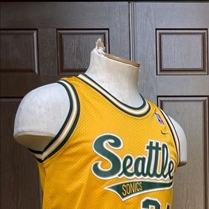 Nike NBA Team Jersey